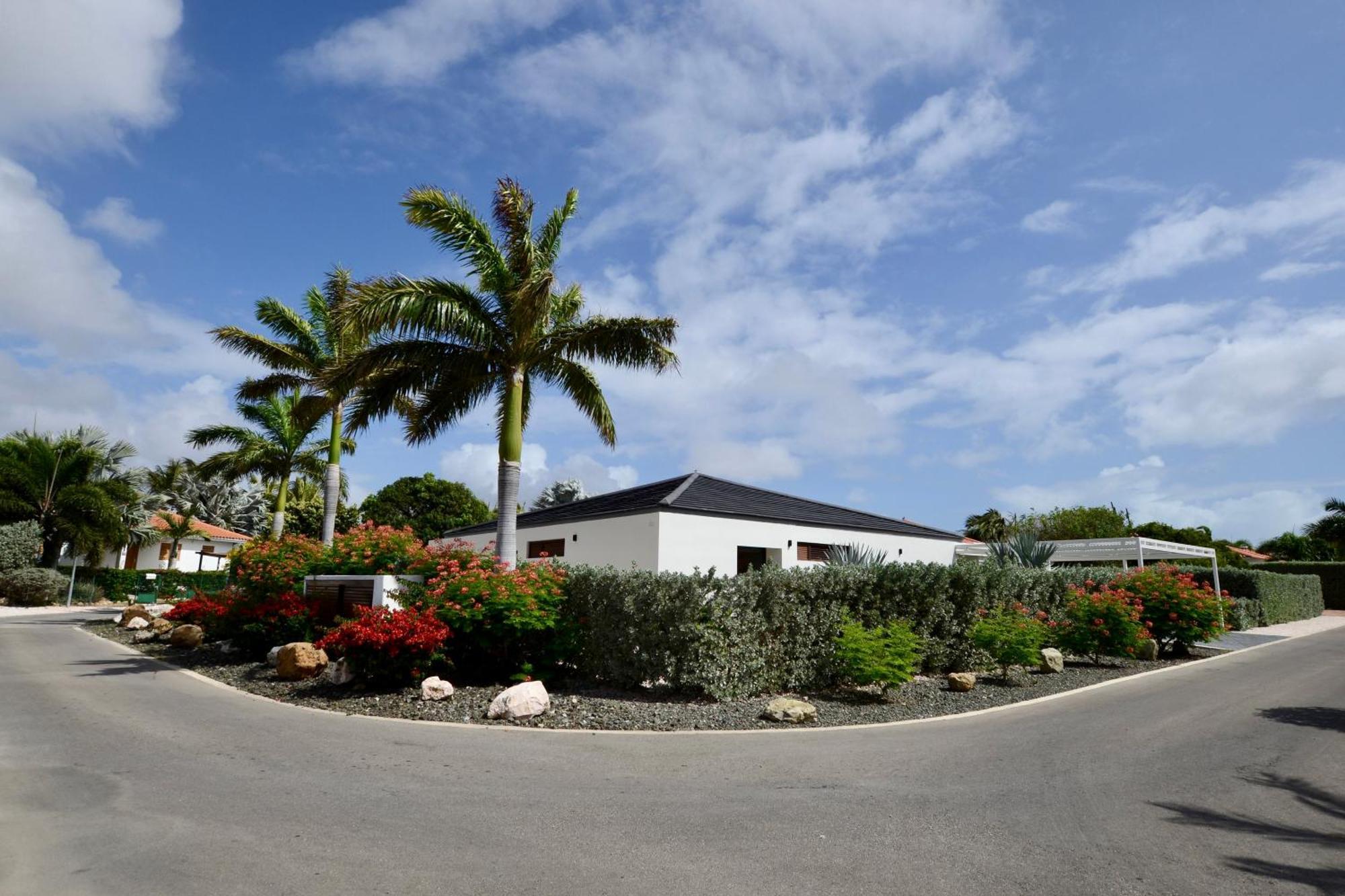 Villapark Flamboyan - Villa Alaia Willemstad Extérieur photo